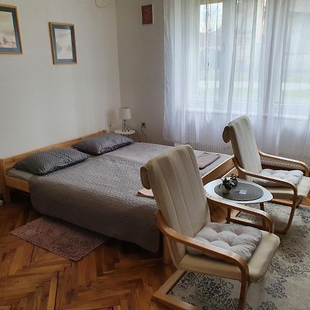 Citadela Hotel Sombor Buitenkant foto